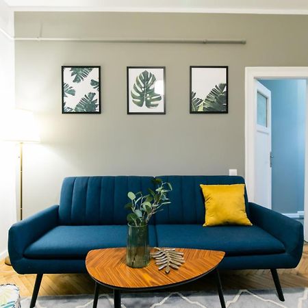 Heart Of The City - Cozy Apartments In Prime Location Bucureşti Ngoại thất bức ảnh
