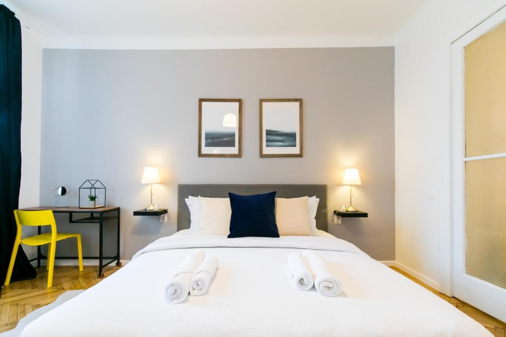 Heart Of The City - Cozy Apartments In Prime Location Bucureşti Phòng bức ảnh