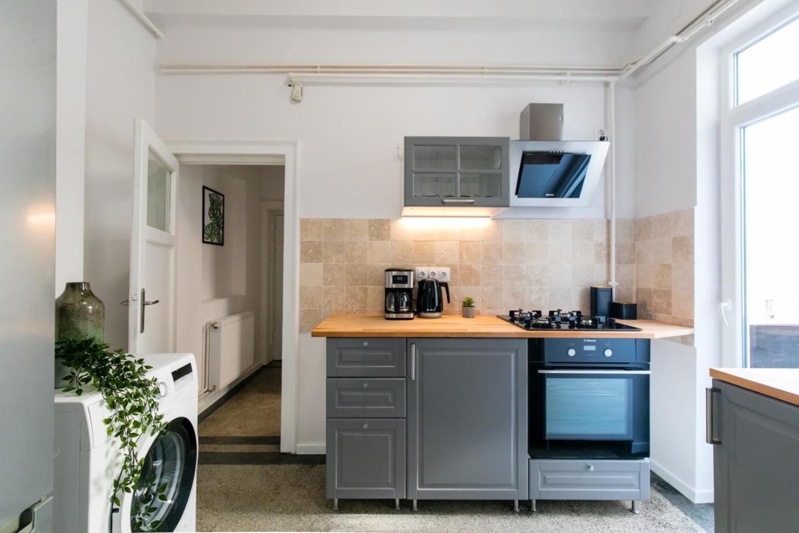 Heart Of The City - Cozy Apartments In Prime Location Bucureşti Phòng bức ảnh