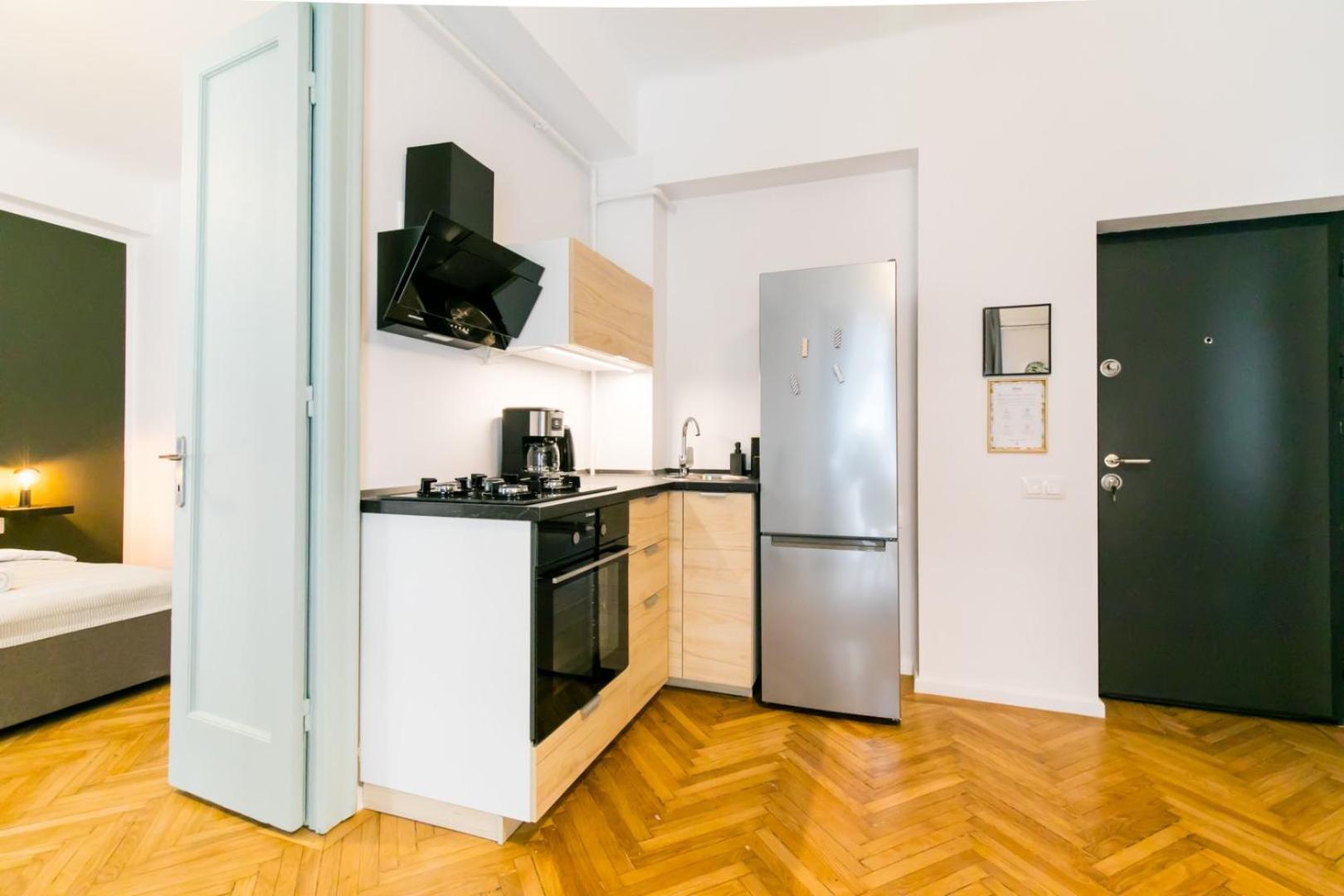 Heart Of The City - Cozy Apartments In Prime Location Bucureşti Phòng bức ảnh