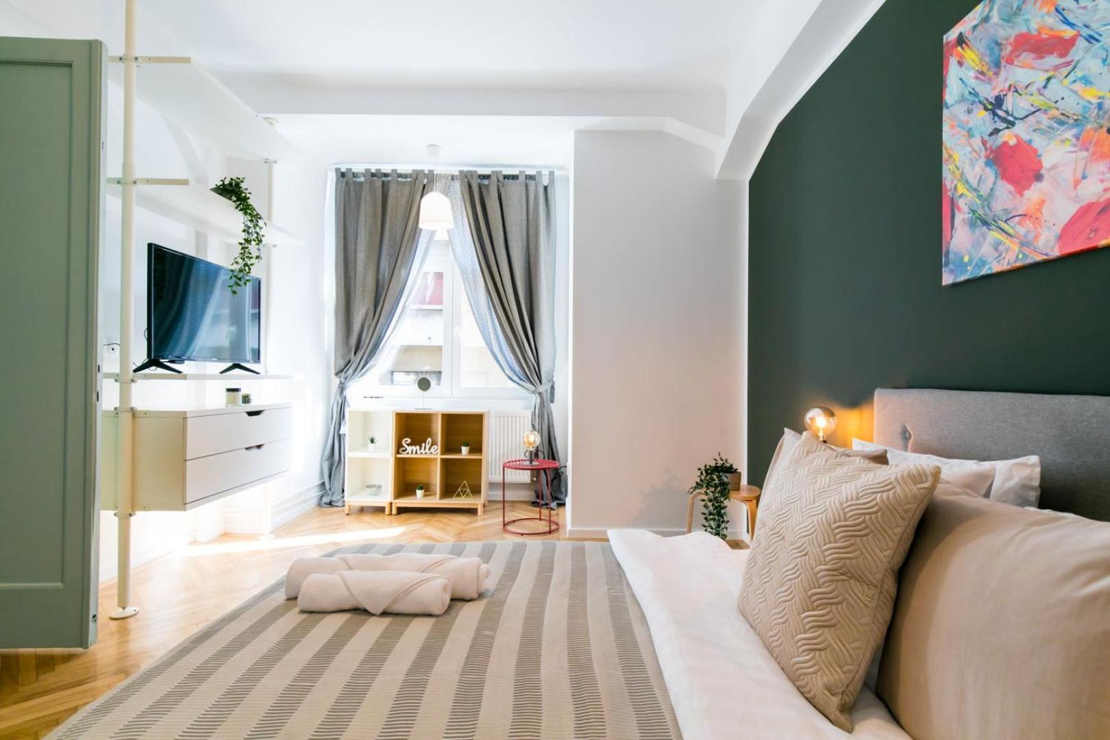 Heart Of The City - Cozy Apartments In Prime Location Bucureşti Phòng bức ảnh